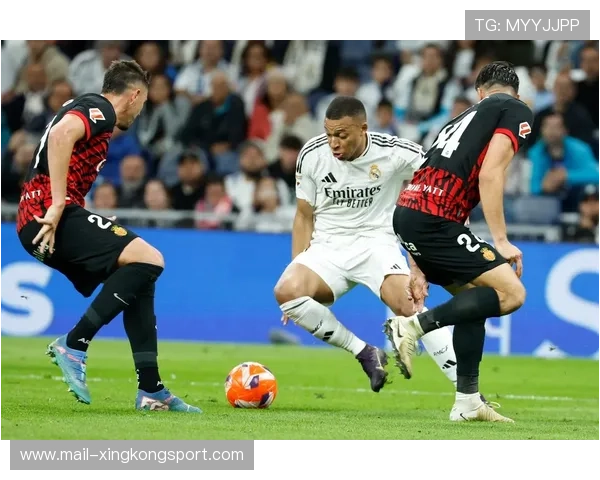 西甲11轮战报:皇马复仇巴萨,马竞需稳固领先地位,1314赛季西甲第29轮皇马对巴萨 西甲11轮战报:皇马复仇巴萨,马竞需稳固领先地位,1314赛季西甲第29轮皇马对巴萨